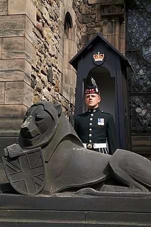Soldier, Edinburgh Castle - geograph.org.uk - 670531
