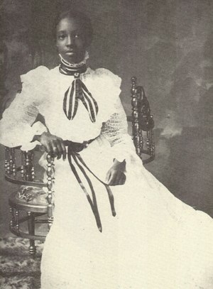 Carlotta Stewart Lai, ca. 1900.png