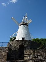 Fulwell Windmill - geograph.org.uk - 2434321