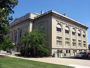 Henry St. Clair Memorial Hall in Greenville