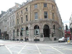 Junction of Threadneedle St and Bishopsgate site of St Martin Outwich