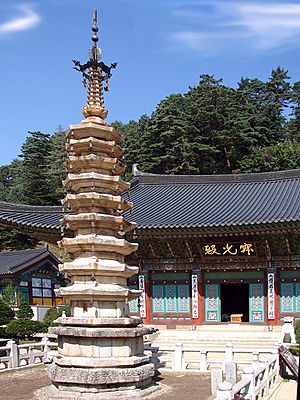 Korea-Gangwon-Woljeongsa Nine Story Stone Pagoda 1723-07