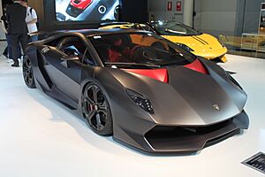 Lamborghini Sesto Elemento (16107850781)