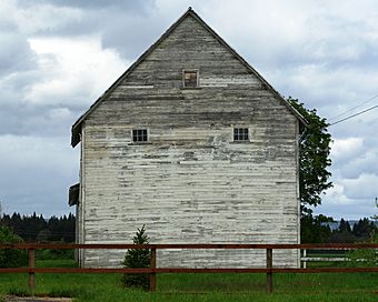 Manning-Kamna Farm barn.JPG