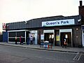 Queens Park station 05-6-07