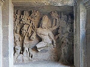 Shiva Nataraja, grotte d'Elephanta (Mumbai, Inde), Cave 1