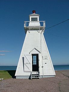 Spencer's Island Lighthouse, Nova Scotia 01