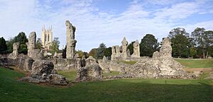 StEdmundsburyAbbeyPanorama