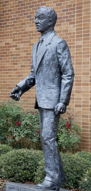 Statue of Fred Shuttlesworth, former civil rights activist, Birmingham, Alabama LCCN2010636984