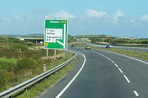The A55 North Wales Expressway - geograph.org.uk - 4155938