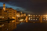 Vechio Ponte Santa Trinita with the Oltrarno district
