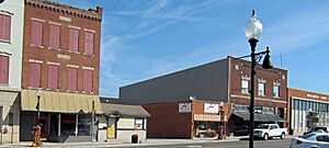 100 block, East Main Cross Greenville, KY