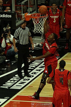20130403 MCDAAG Dakari Johnson putback dunk (3)