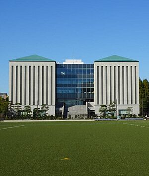 Dokkyo University East Building