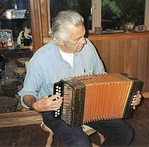Duanepasco-accordion.jpg