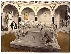 Frederick III Mausoleum, Potsdam, Berlin, Germany-LCCN2002713635
