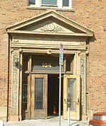 Highland Park Masonic Temple, Main Entrance