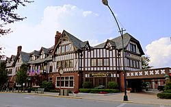 Iconic Mariemont Inn