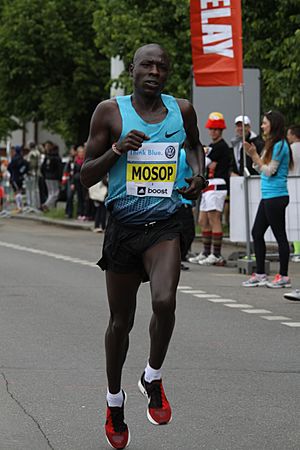 Prague International Marathon in 2014 (114).JPG
