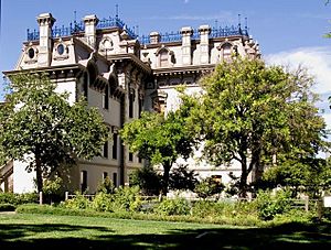 Stanford Mansion (3815117553) (cropped)