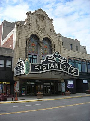 Stanley Theater Utica NY Jun 07