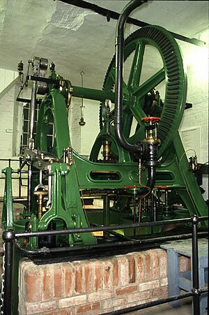 Steam pumping engine Westonzoyland - geograph.org.uk - 676914