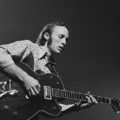 Stephen Stills on Toppop in 1972