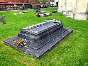 Tomb of Mary Sumner (geograph 2639448)