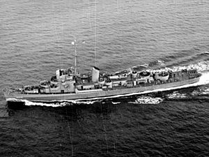 USS Stewart (DE-238) underway at sea on 21 November 1943 (80-G-200282).jpg