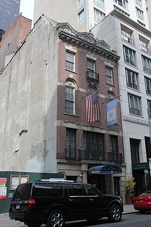 W 56 St Apr 2021 48