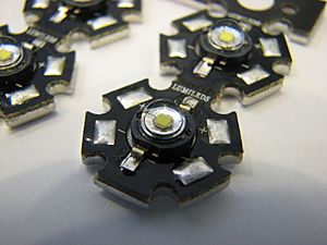2007-07-24 High-power light emitting diodes (Luxeon, Lumiled)