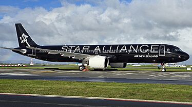 Air New Zealand Airbus A321-271NX ZK-OYB - Star Alliance Livery