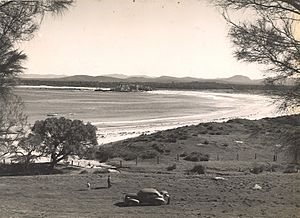 Barling Beach at Tomakin (NSW) (9212760530)