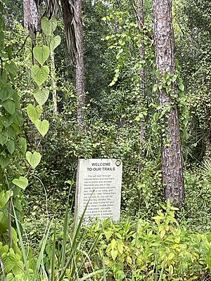 Calusa Nature Center Trail Sign