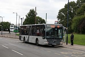Diamond 30401 on Route 82, Solihull (21516685963)