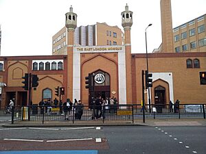 East London Mosque - panoramio