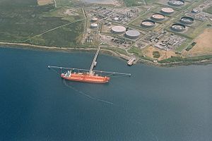 Flotta oil terminal 2007, aerial (geograph 3147714)