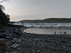 Holtwood Dam on the Susquehanna River.jpg