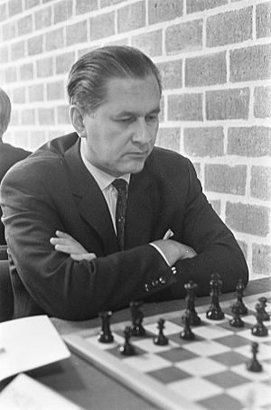 Larsen - Tal 3rd place Candidates Playoff (1969) chess event