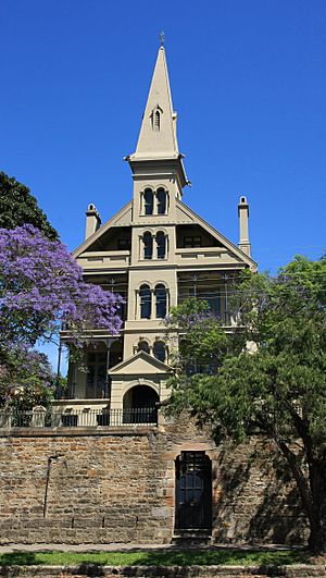 House of sir Henry Parkes, johnston st annandale
