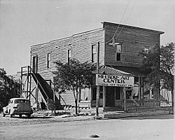Melrose Art Center in ca. 1935. It was run by Federal Art Project of Works Progress Administration.