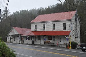 NACOOCHEE VALLEY, WHITE COUNTY
