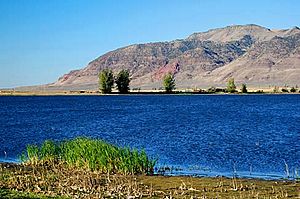 Northern Hart Lake (Lake County, Oregon scenic images) (lakDA0090)