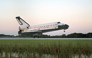STS-73 landing