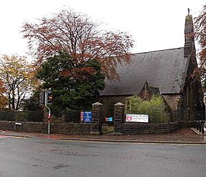 St David's Church, Maesteg - geograph.org.uk - 4226228