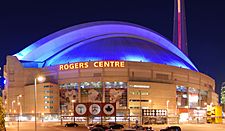 Toronto - ON - Rogers Centre (Nacht).jpg
