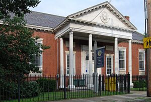 Wanskuck Library