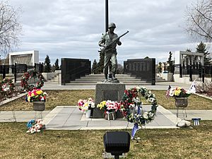 Alaskan Veterans Memorial at Delaney Park Strip. (47708962232)