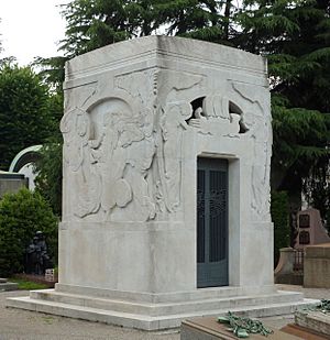 Arturo Toscanini grave Milan 2015
