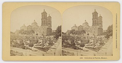 Cathedral at Puebla, Mexico. (25039032801)